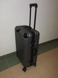 Deluxe 29 luggage Hard Case  45 kg image 1