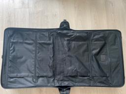 Tumi 22032dh Long Wheeled Garment Bag image 4