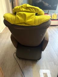 Osim Usoffa Runway Massage Sofa wcover image 3