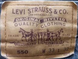 Vintage Levis 550 Denims Jeans 33x32 image 1