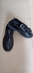 black shoes   size 39  image 1