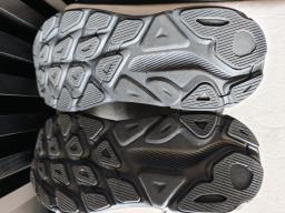 Hoka men Clifton 9 image 2