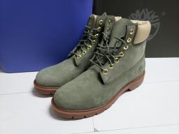 Timberland 6-inch Green Nubuck Boots image 6