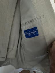 Gieves  Hawkes Double Breasted Suit image 5