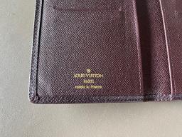 Louis Vuitton Taïga Wallet image 5