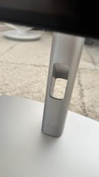 Dell Ultrasharp 27 U2722d Monitor image 4