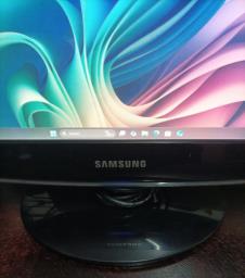 Samsung  22 inch Monitor image 2