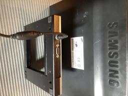 Samsung flat folding monitor image 3
