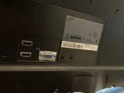 Two for one mid sized monitors image 2