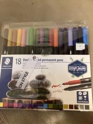 Staedtler 18 double-ended permanent pens image 1