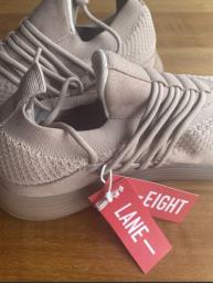 Lane Eight Trainer Ad1 image 1