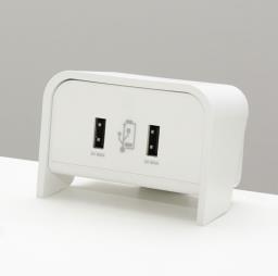 Cmd chip desktop usb charging station image 1