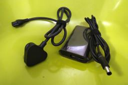 Dell 65w Power image 1