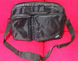 Moving Unwanted 3-in-1 laptops case image 1
