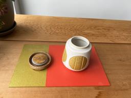 Hario jar and Inside jar image 2