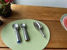 Zeroll ice cream scoops image 1