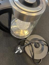 Glass kettle image 2