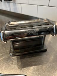 Imperia Pasta Maker Machine image 3