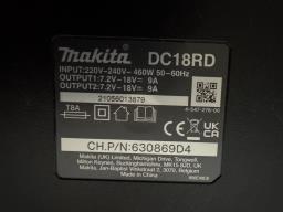 Makita Double Battery Charger image 3