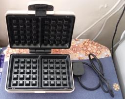 Waffle maker image 3
