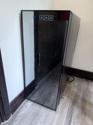 Wine Cooler for 12 bottles image 2