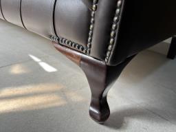Chesterfield Sofa image 3
