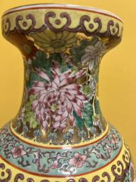 Chinese flower vase image 1