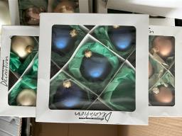 Glass Christmas tree balls - 3 sizes image 4