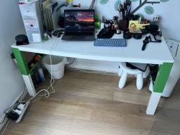 Ikea Kids Desk  2 chairs image 1