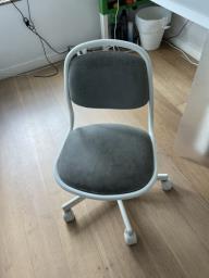 Ikea Kids Desk  2 chairs image 2