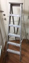 5 Aluminum Ladder image 1