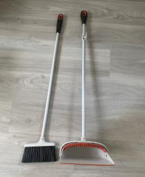 Oxo Good Grips Brush snd Dustpan image 2