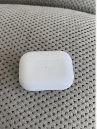 Apple airpod pro image 2