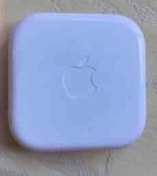 Apple Ear Plugs to go image 2