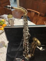 Alto Saxophone - very good condition image 3