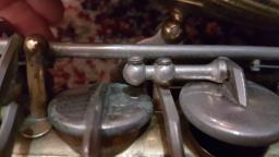 Oldvintage Xinghai brand alto-saxophone image 5