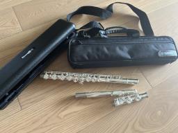 Yamaha silver plated flute model no 221 image 4