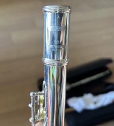 Yamaha silver plated flute model no 221 image 3