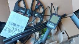 Metal Detector Equinox 600 Minelab image 2