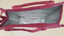 Deluxe Gift Box with Insulated Bag image 3