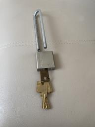 Heavy Duty Padlock 18 cm image 3