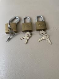 Padlocks set of 3 of 7 cm length image 1