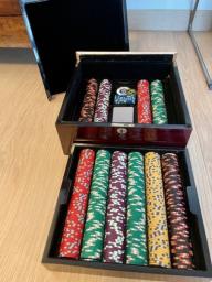 Poker Chips image 1