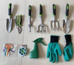 Gardening Tool Set image 2