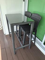 Outdoor Table  Chairs image 1