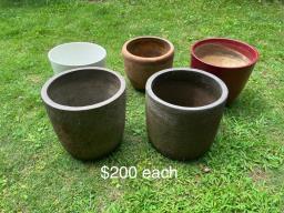 Range of Plant pots free to 400 image 2