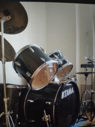 Acoustic Drum Sets  Accessiores image 10