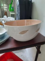 Plates and bowls image 2