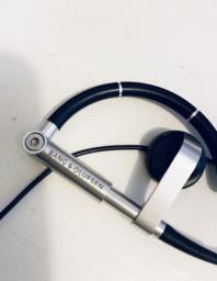 Bang  Olufsen earphones like new image 4