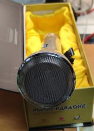 Portable handheld karaoke microphone image 3